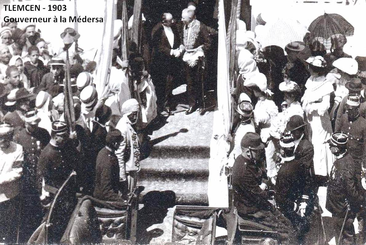 Oran- SDV- 6750-Gouverneur a la medersa de tlemcen 1903.jpg